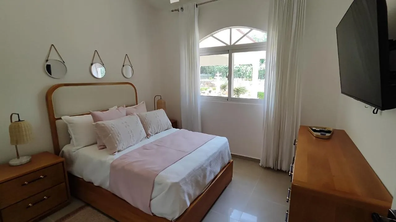 Luxury 4-Bedroom Villa With Climate Pool Sosúa